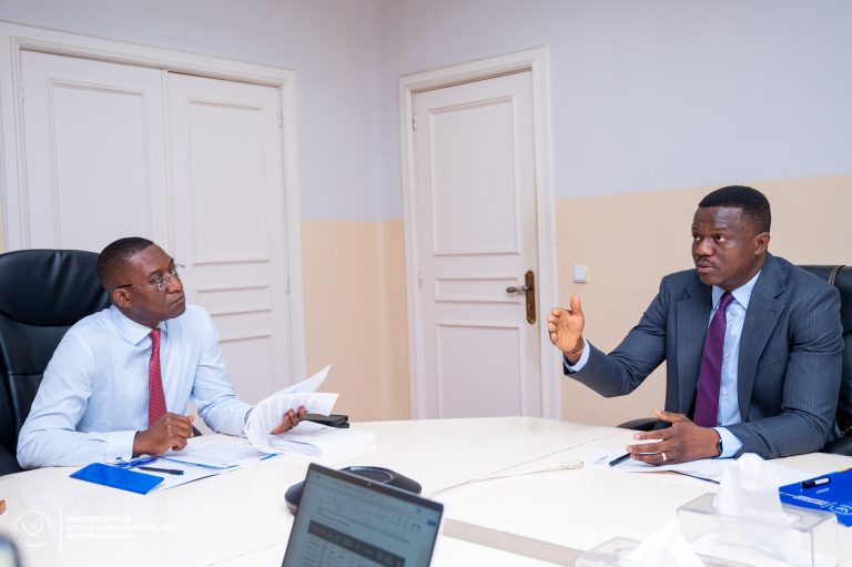 Sankuru : échanges entre le Ministre d’Etat Guylain Nyembo et le Député Joseph Nkoy pour accélérer le PDL-145T à Katako-Kombe